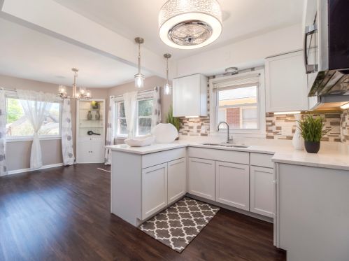 5042 68th St, Milwaukee WI  53220-4514 exterior