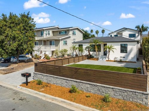 1855 Frankfort St, San Diego CA  92110-3514 exterior