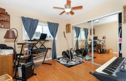 215 Candice Pl, Vista CA  92083-1944 exterior