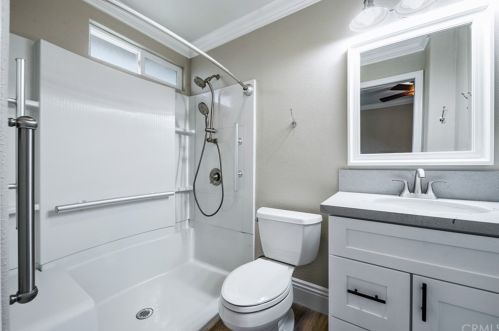 1070 Delay Ave, Glendora CA  91740-4935 exterior