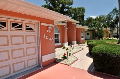 1050 Hook Dr, Brooksville, FL 34608-8478