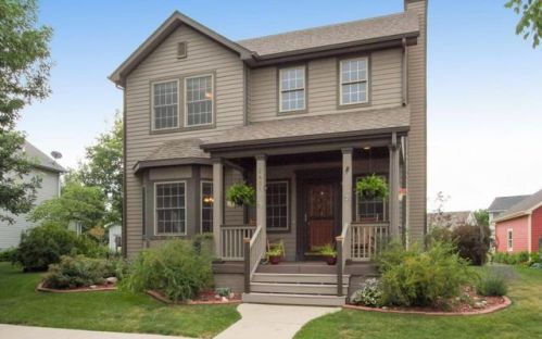 2401 Camden Dr, Ames, IA 50010-3955