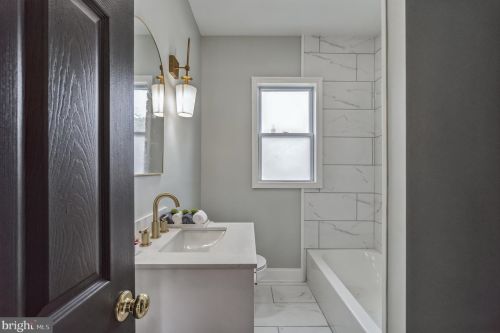 1954 49th St, Camden NJ  08110-2958 exterior