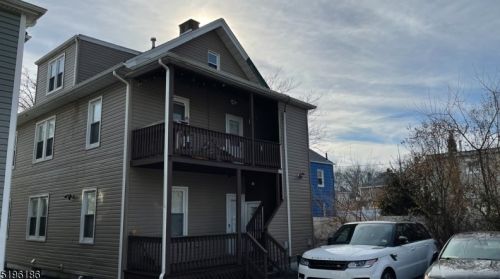 52 New St, Montclair NJ  07042-4543 exterior