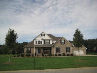 548 Hunters Landing Dr, Manchester, TN 37355-3466