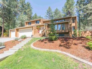 8109 Columbia Dr, Spokane WA  99212-1601 exterior