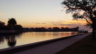 1876 Coffee Pot Blvd, Saint Petersburg, FL 33704-4630