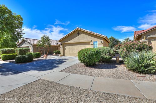 111 Birdie Way, Casa Grande, AZ 85194-3821