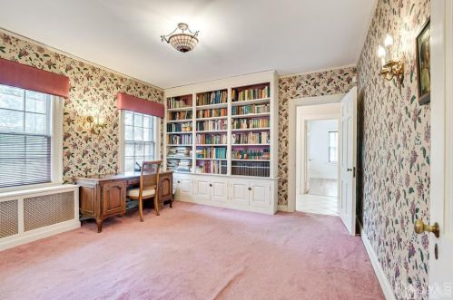 82 Spg St, Metuchen NJ 08840-2318 exterior