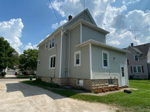 292 Park Ave, Fond Du Lac, WI 54935-2466