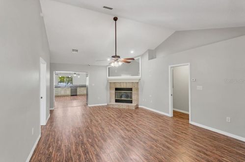 18200 Lake Gibson Ln, Umatilla FL  32784-7120 exterior