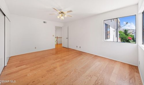 5805 Rainbow Hill Rd, Calabasas CA  91301-4636 exterior