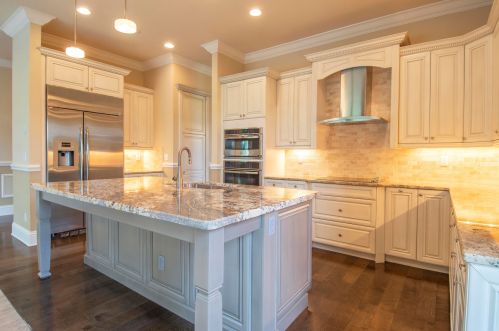 109 Calmo Cir, Port Saint Lucie FL  34984-6610 exterior