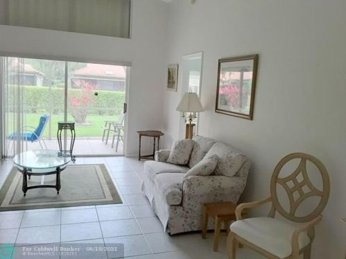 5885 Royal Isles Blvd, Boynton Beach, FL 33437-4267