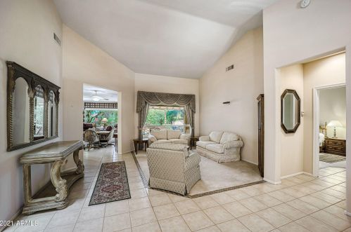 18241 Hartford Dr, Sun City, AZ 85374-8521