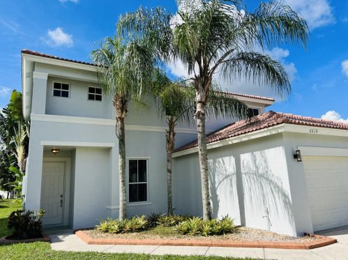 6610 Windmill Way, West Palm Beach, FL 33413-3443