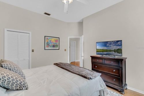 1235 Glencrest, Lake Mary FL  32746-5025 exterior