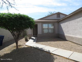 2612 Knightsbridge Dr, Tucson, AZ 85706-3678