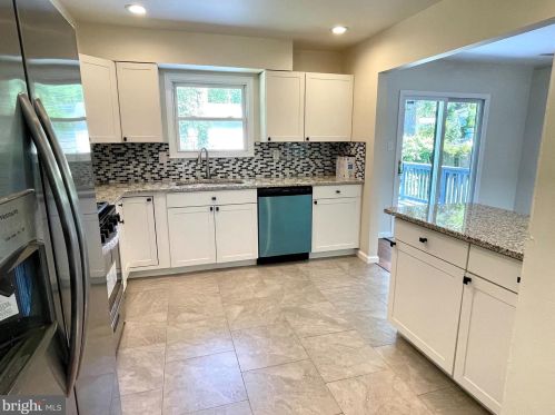 226 Juniper Ave, Browns Mills NJ  08015-2125 exterior