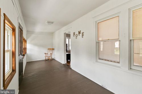 105 Thackara Ave, Berlin Boro, NJ 08009-1450