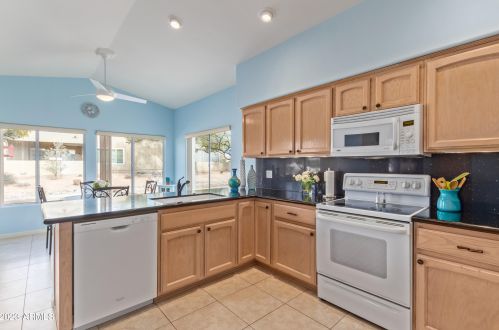 4716 Morning Vista Ln, Cave Creek AZ  85331-6276 exterior