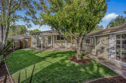 1172 Fay St, Redwood City CA  94061-2241 exterior