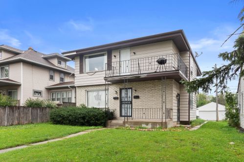 5654 43rd St, Milwaukee, WI 53220-5215