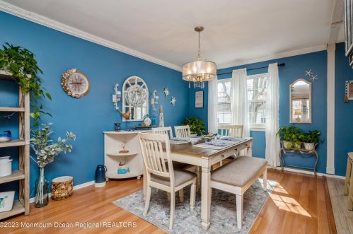 12 Dutch Ln, Hazlet NJ  07730-1728 exterior