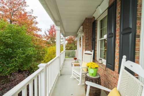 101 Williams Pt, Evans City, PA 16033-7901