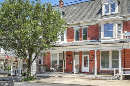 531 Broadway, Red Lion, PA 17356-1909