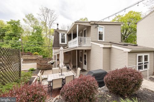 672 Manatawny St, Pottstown PA  19464-9407 exterior