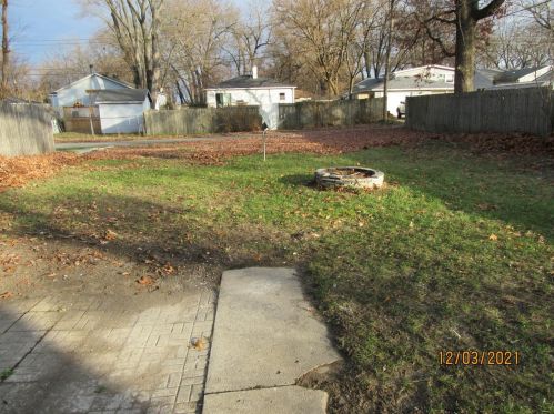 421 Liberty St, Hobart IN 46342-4645 exterior