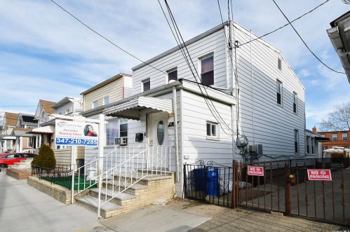 91-31 81st St, Jamaica, NY 11421-2913
