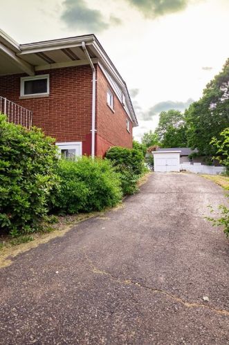 3711 6th Ave, Beaver Falls PA  15010-1918 exterior