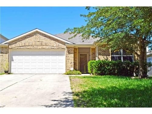 544 Hometown Pkwy, Uhland, TX 78640-5714