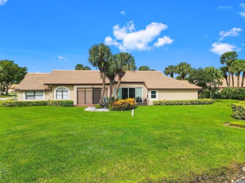 7206 Le Chalet Blvd, Boynton Beach FL  33472-5032 exterior