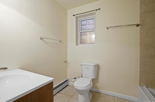 371 Broadway, Newburgh NY  12550-5520 exterior