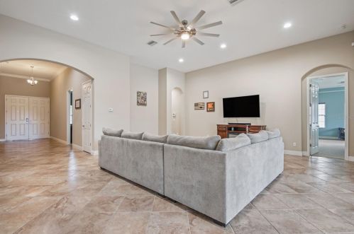 8955 Crystal Creek Ct, Land O Lakes FL  34638-6164 exterior