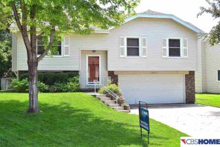 13617 Grover St, Omaha, NE 68144-3631