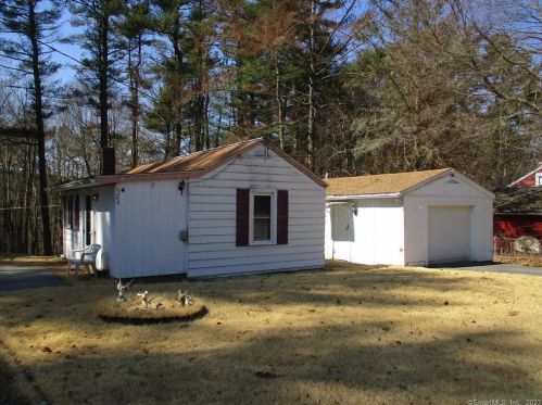 1126 Riverside Dr, Fabyan, CT 06255-1125