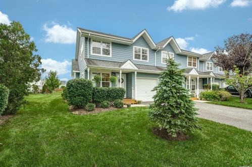 64 Sprucewood Blvd, Central Islip, NY 11722-4646