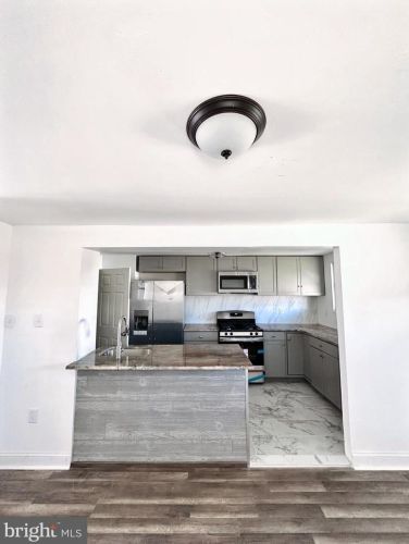 3459 Aubrey Ave, Philadelphia PA  19114-3601 exterior