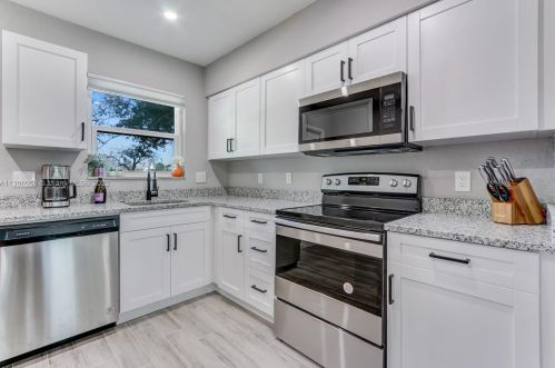 262 12th St, Delray Beach FL  33444-2916 exterior
