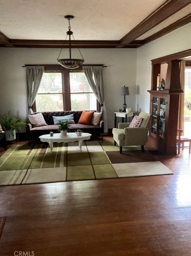228 Spring St, Lake Elsinore CA  92530-4103 exterior
