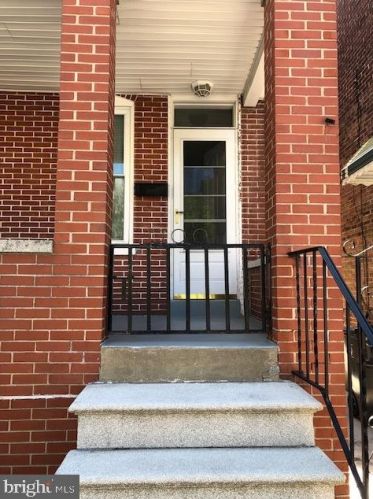 832 Broom St, Wilmington, DE 19805-4245