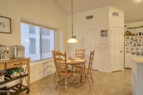 19633 36th St, Phoenix AZ  85050-3945 exterior