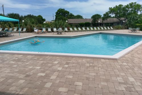 2700 Casita Way, Delray Beach FL  33445-4504 exterior