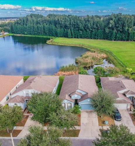 309 9th St, Ruskin, FL 33570-7616