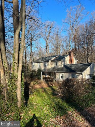 39 Sylvan Dr, Pottstown, PA 19465-8321