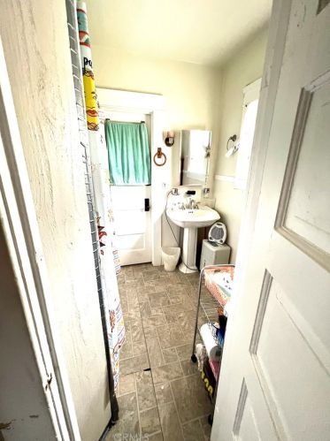 1423 Roosevelt Ave, National City CA  91950-4441 exterior